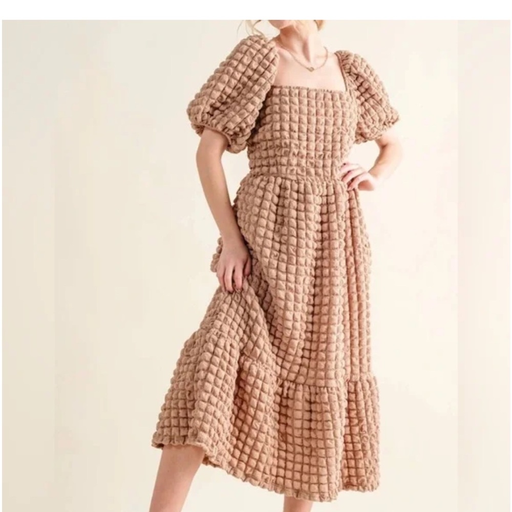 Simply Southern Smocked Bubble Maxi Dress – Beige/Tan (NWT)